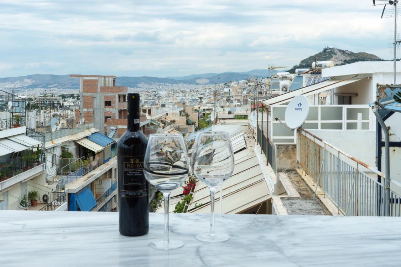 Small & Cozy With Acropolis & Lycabettus View Athen Eksteriør billede